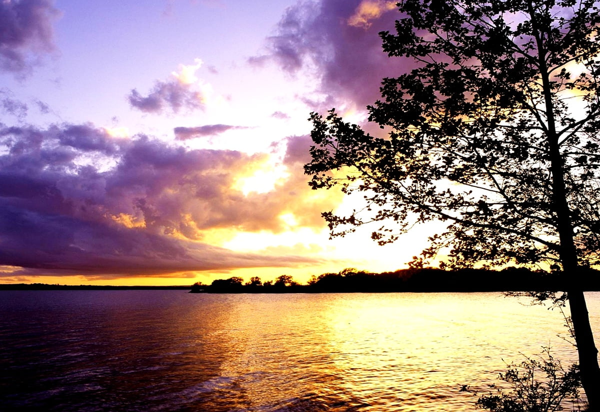HD Hintergrundbild / Sonnenuntergang über See