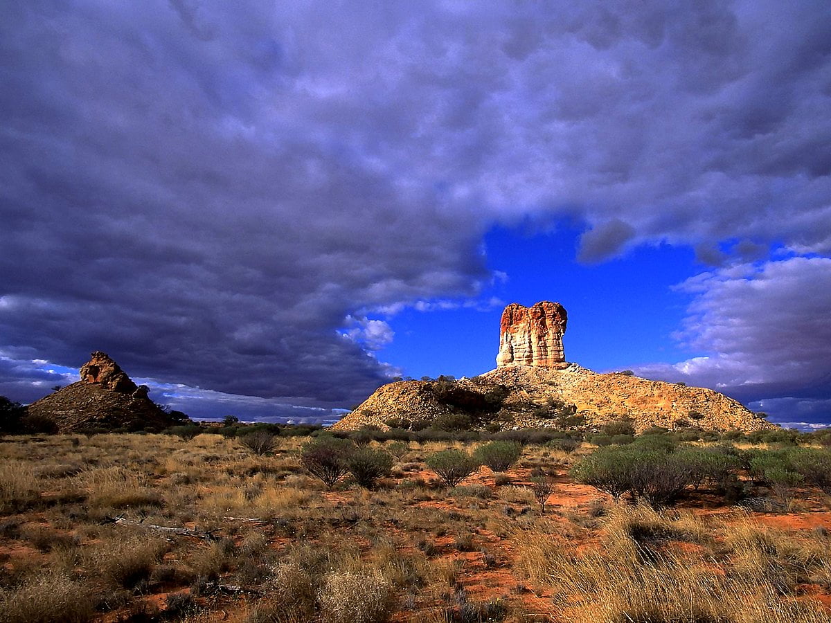 Burg auf Hügel (Australien) — kostenlose Hintergrundbild 1600x1200