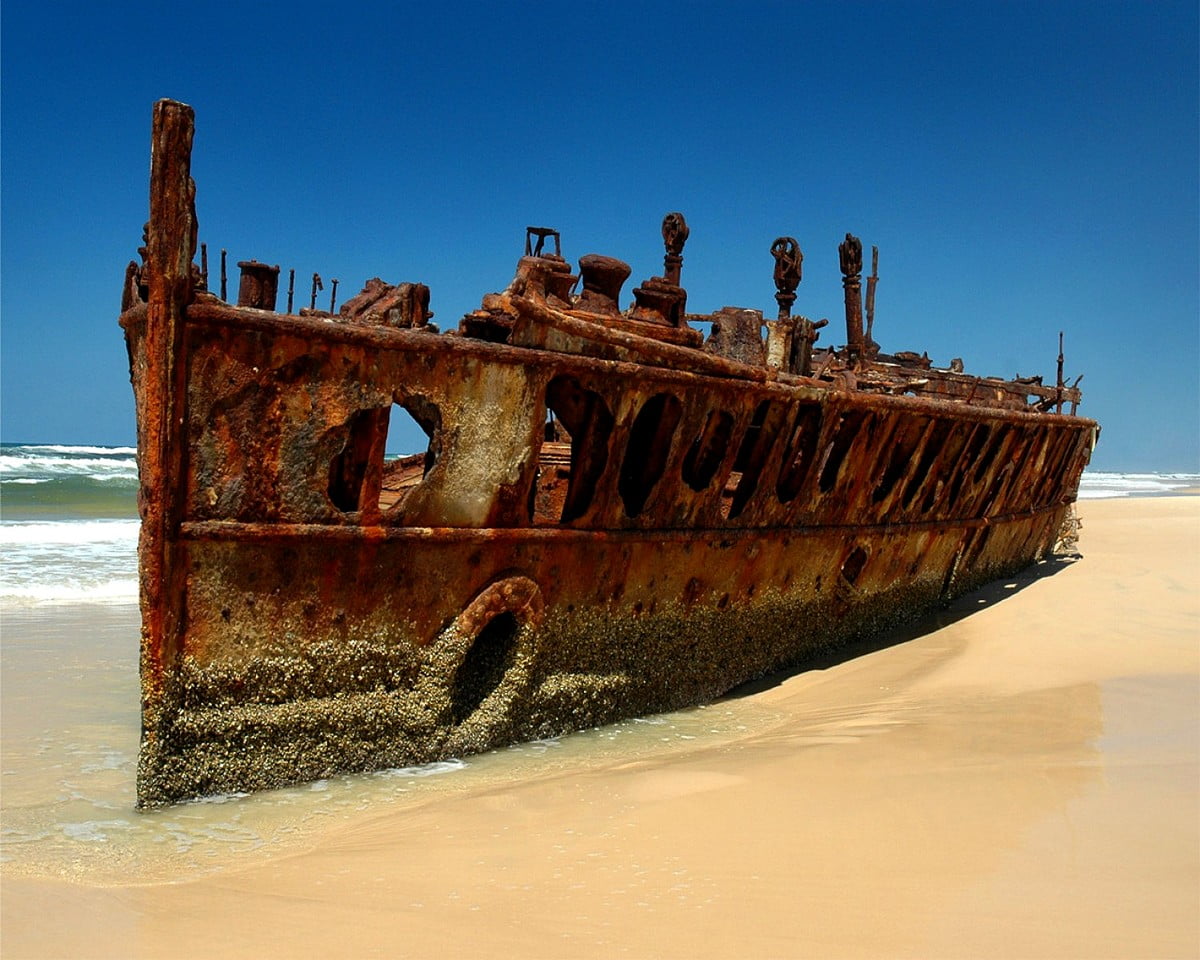 Hintergrund — Schiff auf dem Wasser und Fraser Island